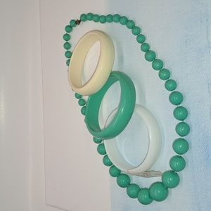 80s Vintage teal necklace and bangles